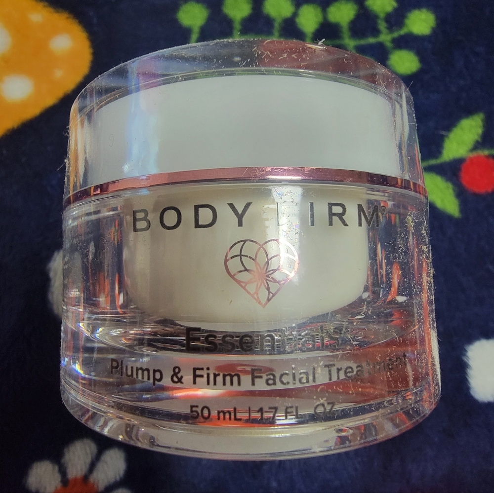 BODY FIRM Facial Treatment - Picture 9 of 13